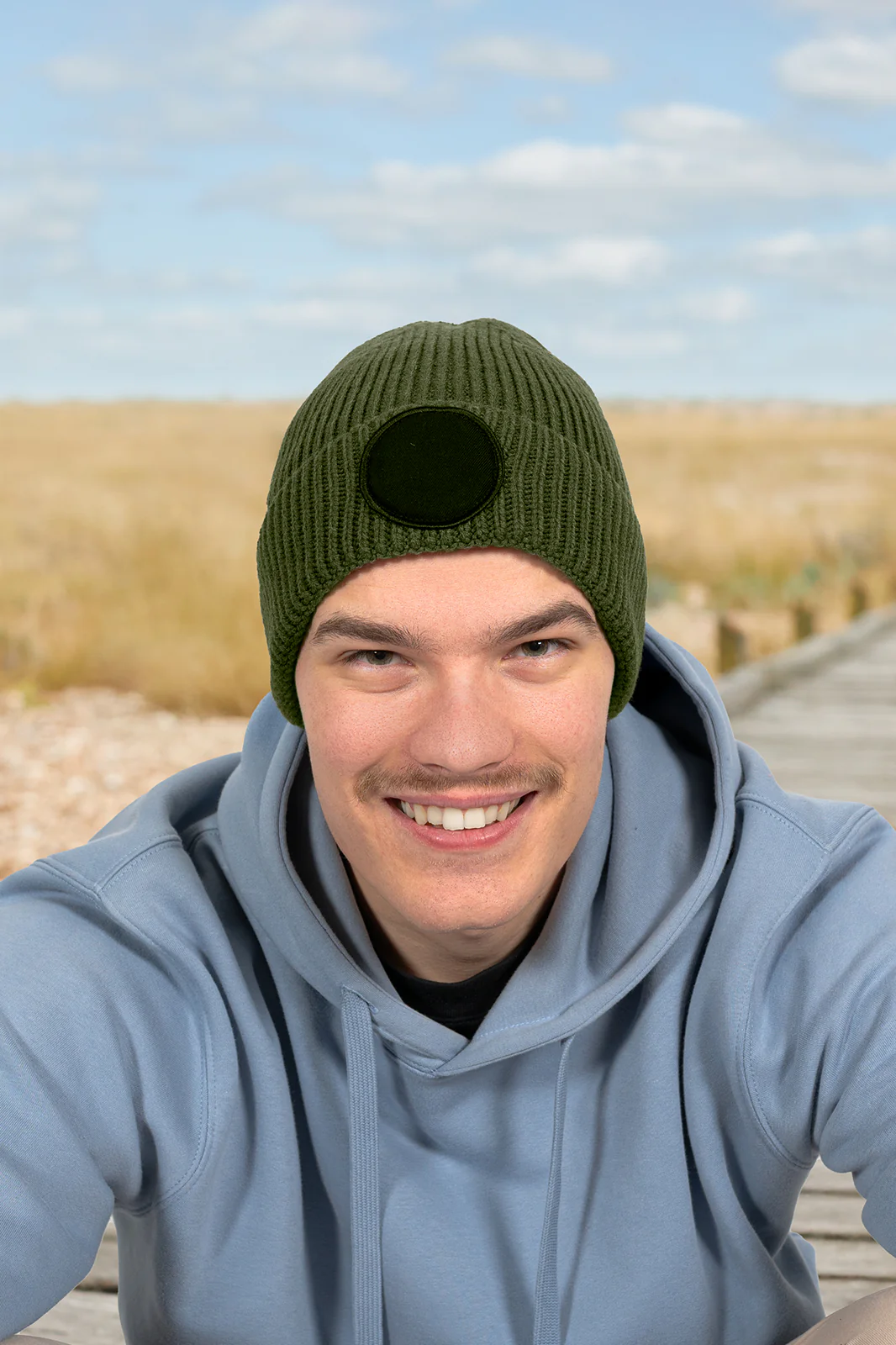 CIRCULAR FASHION PATCH BEANIE - Image 4